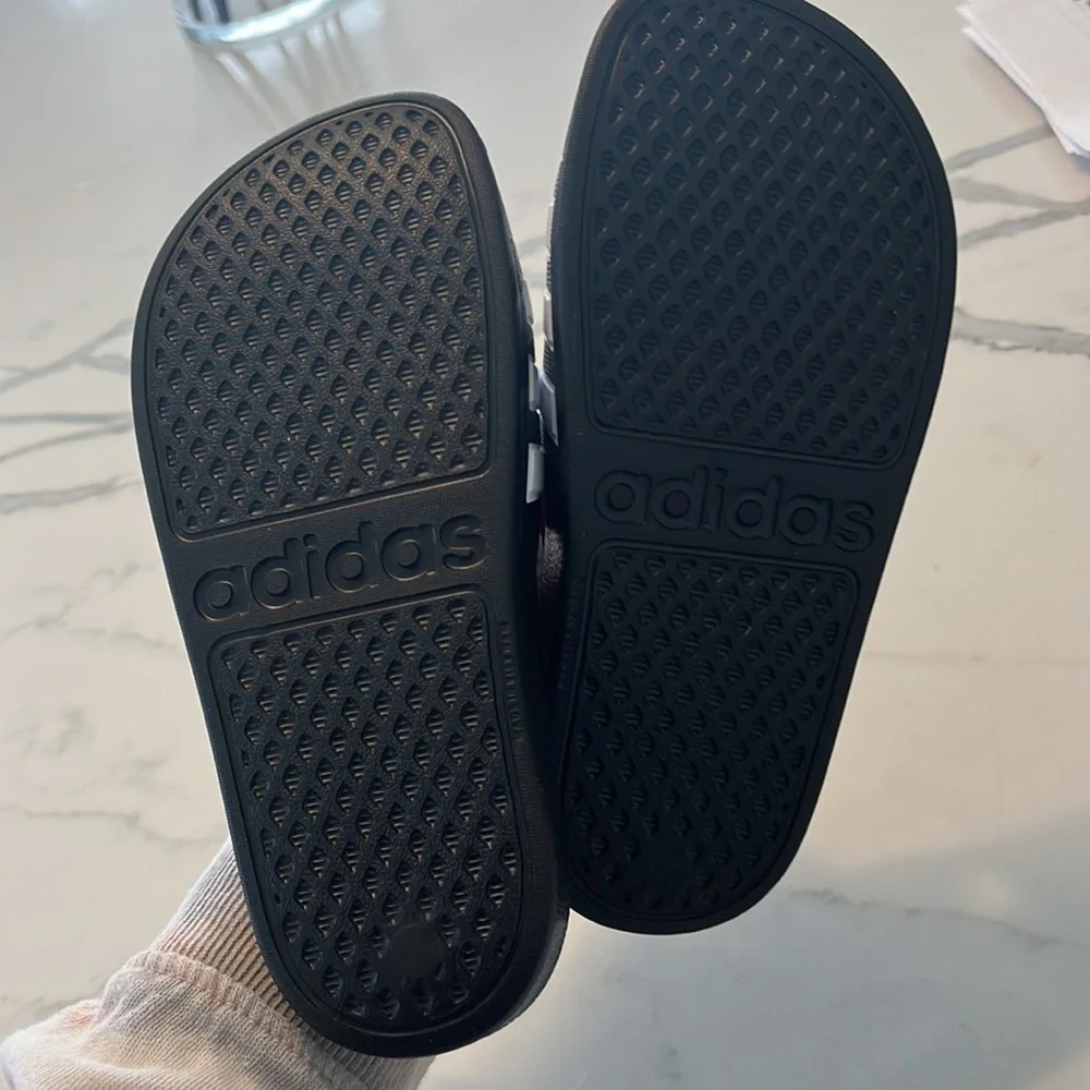 Brand new with tags boys adidas sandals size 1